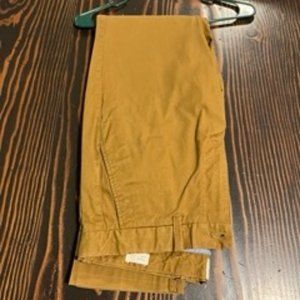 GAP 33x32 Light Tan Pants